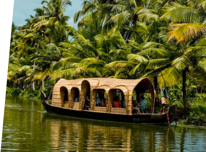 Best Luxury Houseboats in Alleppey