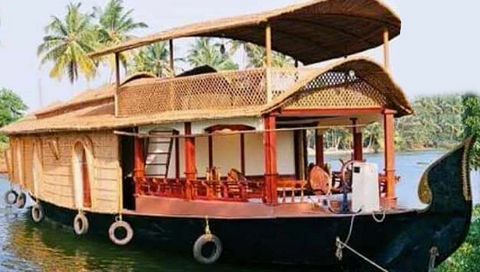 Premium Boathouse in Alleppey